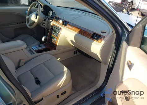 2005 Ford Five Hundred Limited from USA, damaged, VIN 1FAFP28195G190500